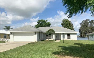 427 Lake August Dr Lake Placid, FL 33852